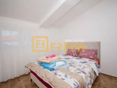 Izdavanje, jednosoban stan, 45m², Zlatica, Podgorica - image 8