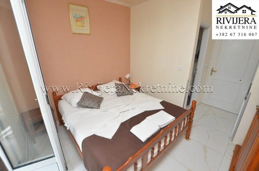 Prodaja, kuća, 331m², Igalo, Herceg Novi