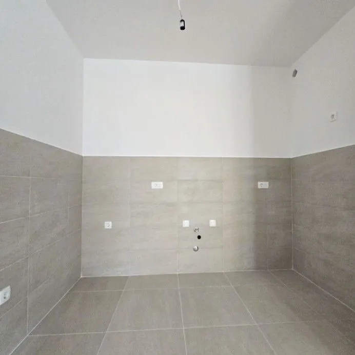 Prodaja, jednosoban stan, 45m², Ljubović, Podgorica