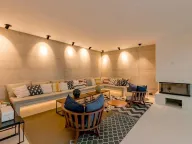 Izdavanje, kuća, 676m², Đuraševići, Tivat - image 9