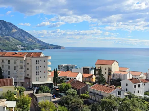 Sale, one bedroom apartment, 38m², Bečići, Budva - image 11