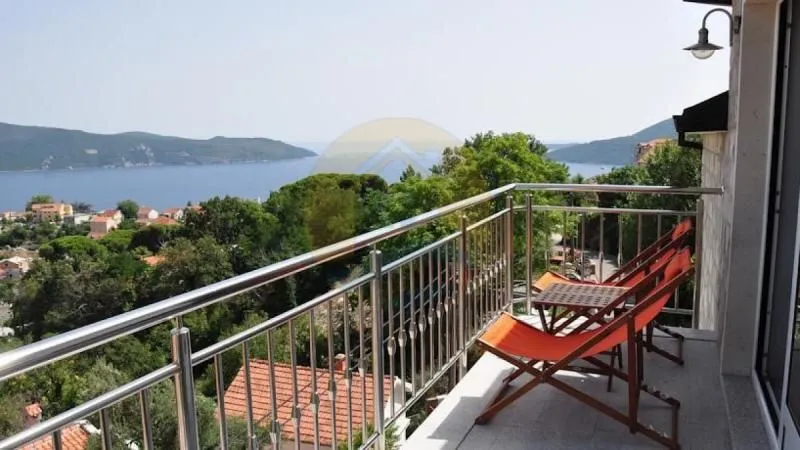 Prodaja, kuća, 319m², Herceg Novi, Crna Gora