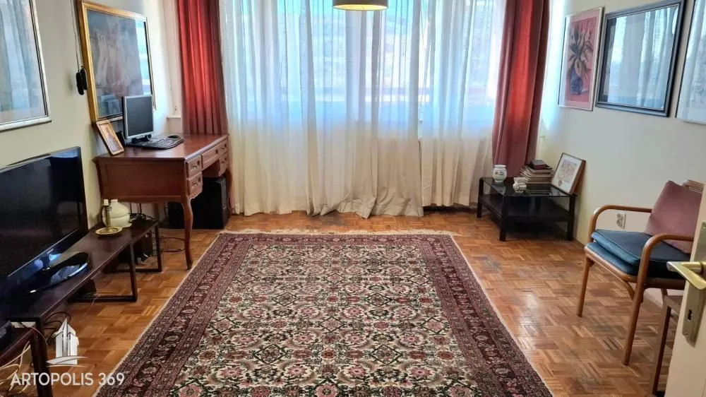 Prodaja, dvosoban stan, 67m², Novi Beograd Sve Podlokacije, Beograd