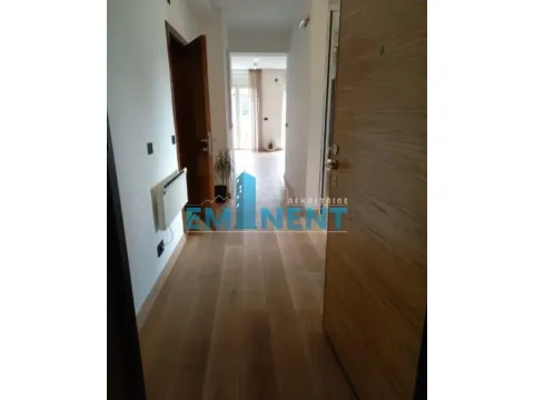Izdavanje, četvorosoban stan, 120m², Senjak, Beograd - image 15