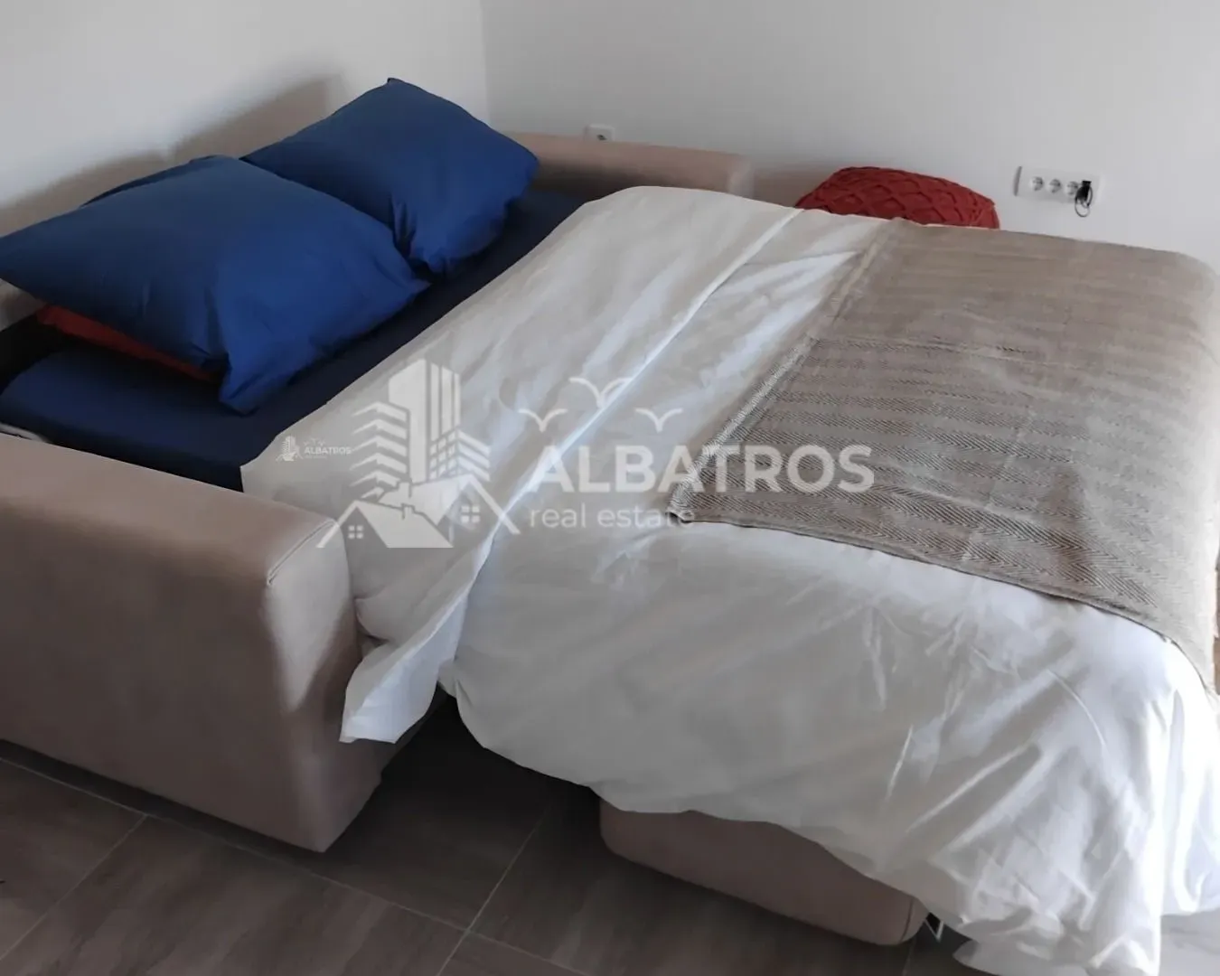 Rent, one bedroom apartment, 35m², Šušanj, Bar
