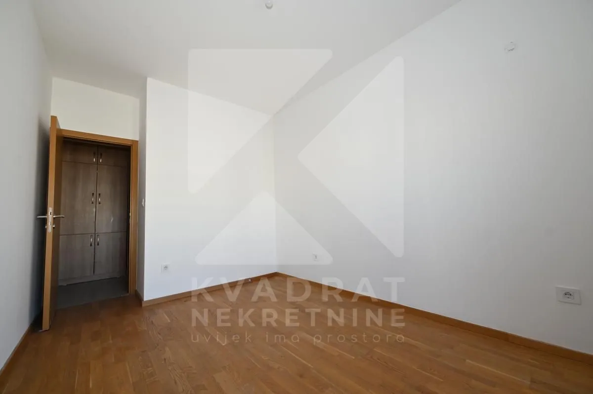 Rent, two bedroom apartment, 65m², Stari Aerodrom, Podgorica