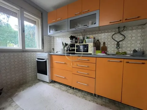 Prodaja, kuća, 112m², Sremska Kamenica, Petrovaradin - image 11