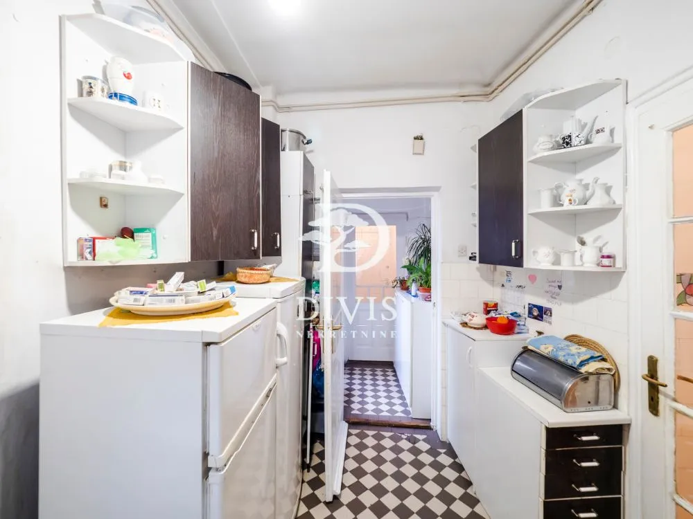 Sale, three bedroom apartment, 84m², Čubura, Beograd