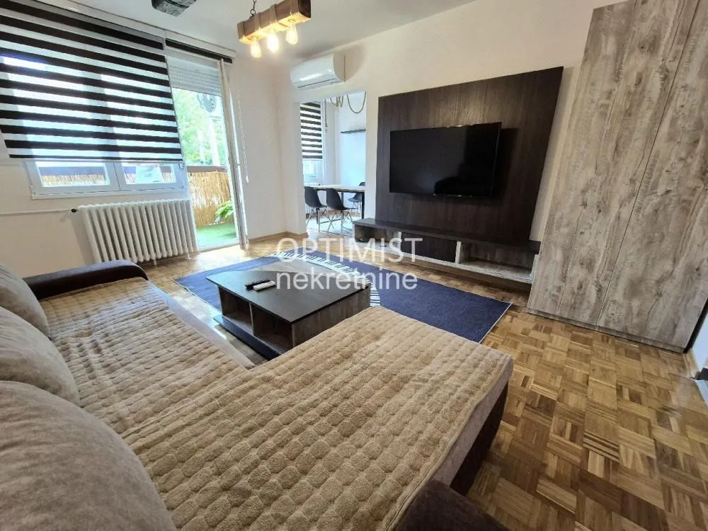 Izdavanje, dvosoban stan, 50m², Čukarica, Beograd