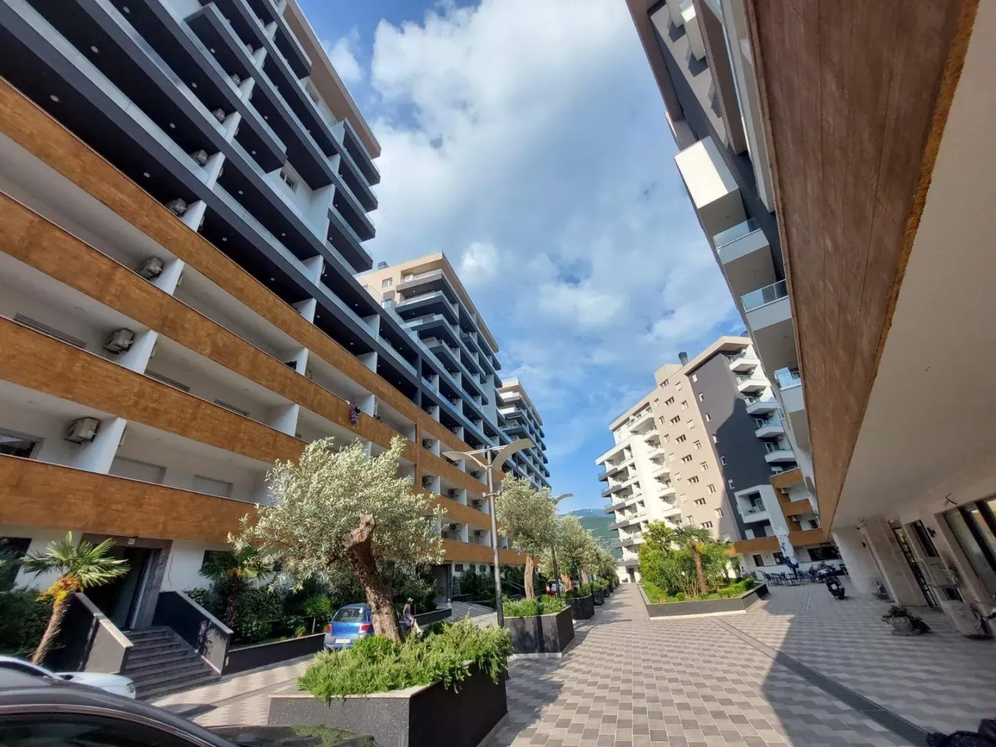 Izdavanje, garsonjera, 30m², Budva, Crna Gora
