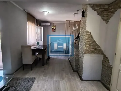 Prodaja, trosoban stan, 83m², Vašarište, Jagodina - image 11