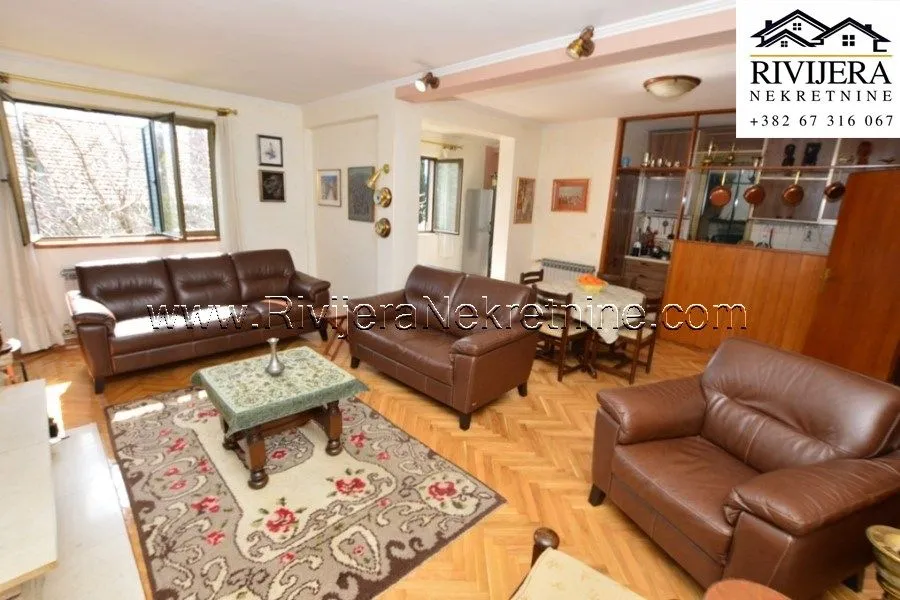 Prodaja, kuća, 279m², Bijela, Herceg Novi