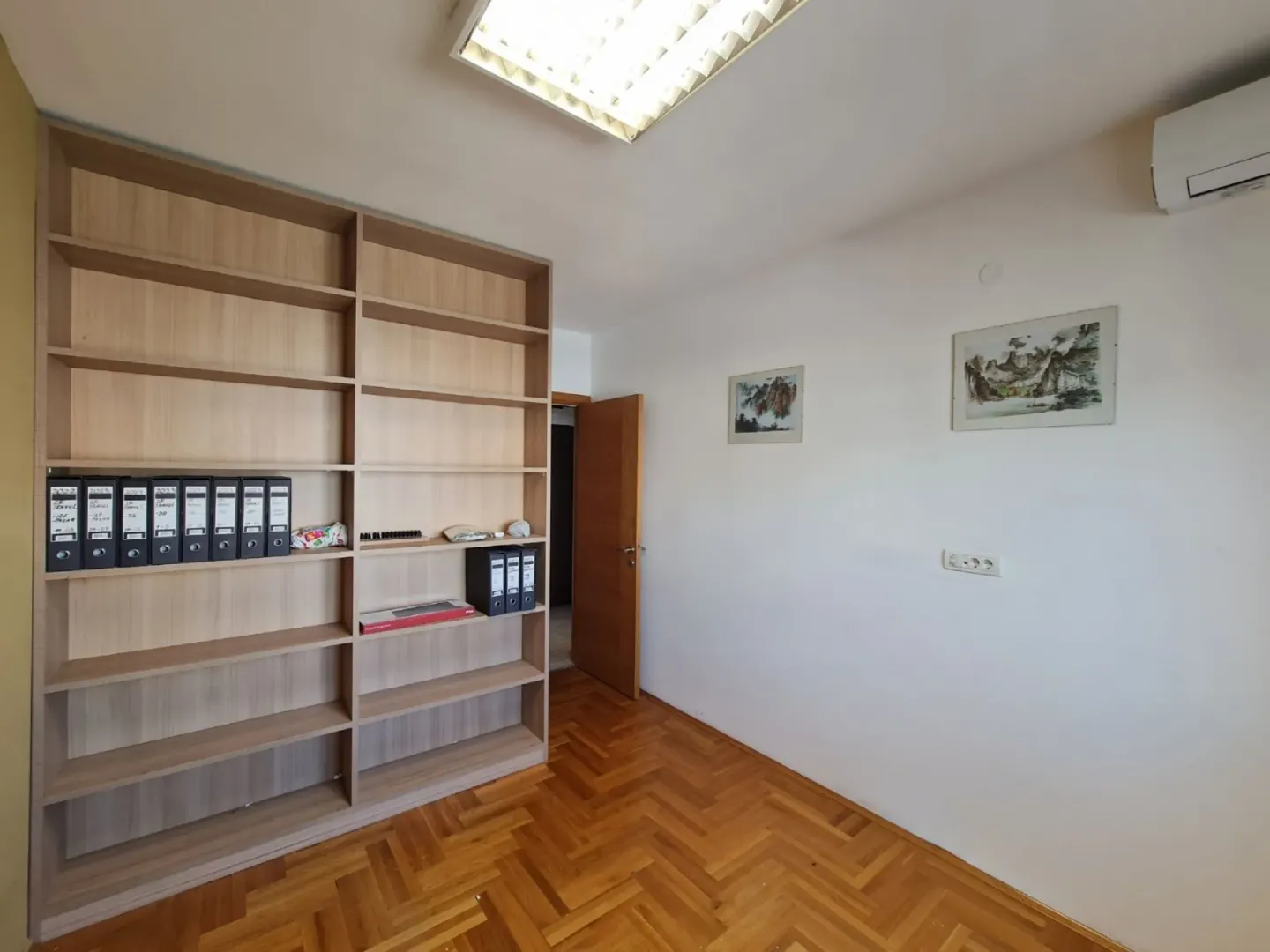 Rent, two bedroom apartment, 45m², Stari Aerodrom, Podgorica