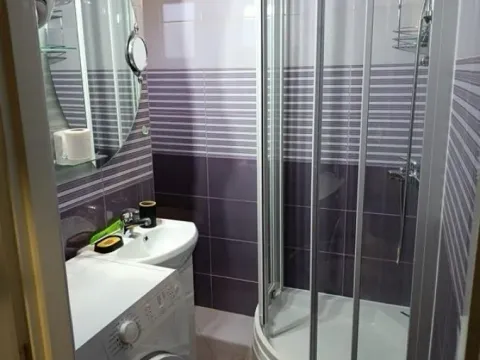 Izdavanje, jednosoban stan, 25m², Stari Grad, Beograd - image 5