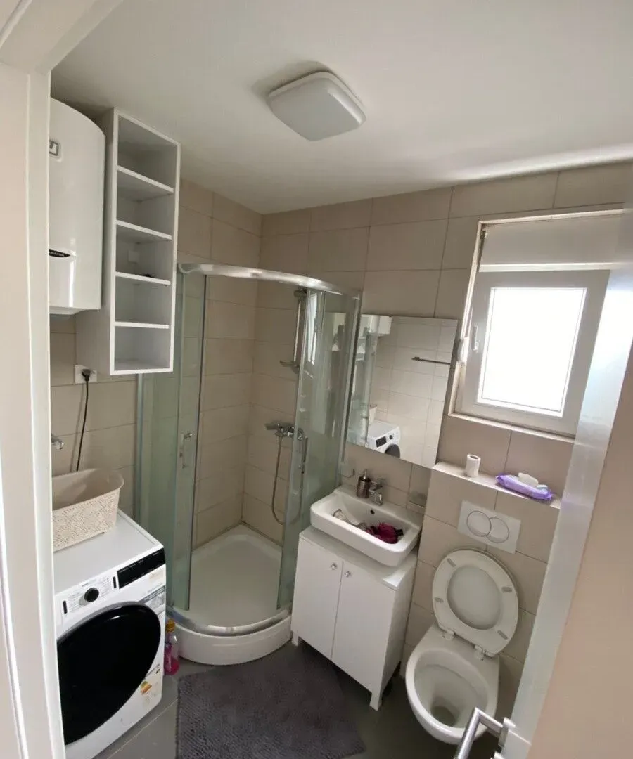 Rent, apartment, 45m², Stari Aerodrom, Podgorica