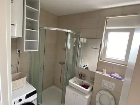 Rent, apartment, 45m², Stari Aerodrom, Podgorica - image 4