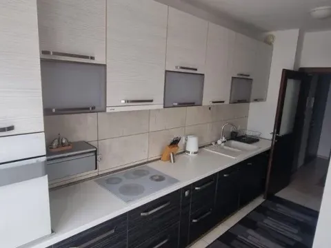 Izdavanje, dvosoban stan, 74m², Nova Dalmatinska, Podgorica - image 2