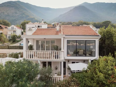 Prodaja, kuća, 181m², Prčanj, Kotor - image 7