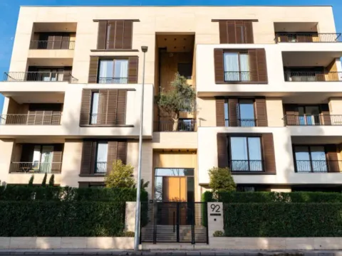 Sale, three bedroom apartment, 137m², Centar, Podgorica - image 1