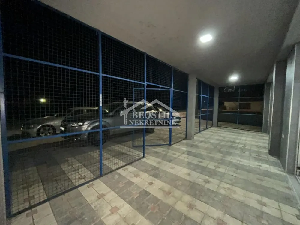 Rent, office space, 151m², Carina, Smederevo