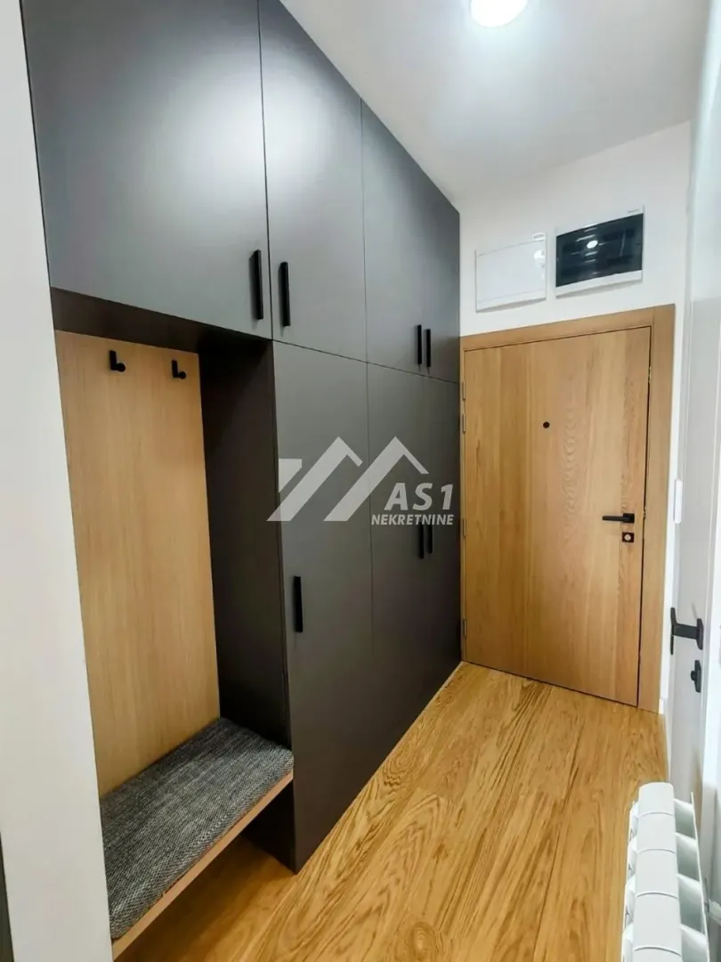 Izdavanje, jednosoban stan, 40m², Podbara, Novi Sad Sve Podlokacije