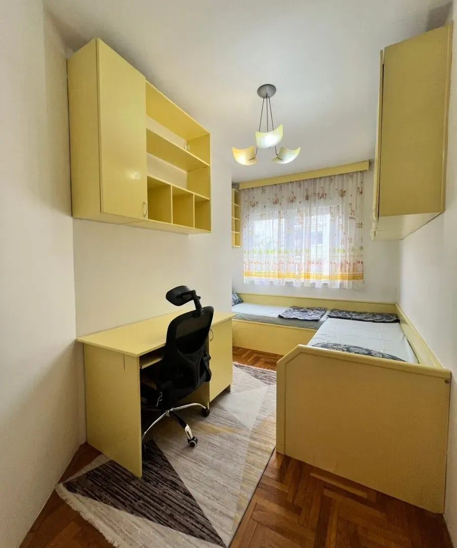 Izdavanje, dvosoban stan, 60m², Preko Morače, Podgorica