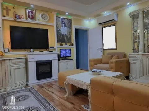 Kuća in Zemun Centar