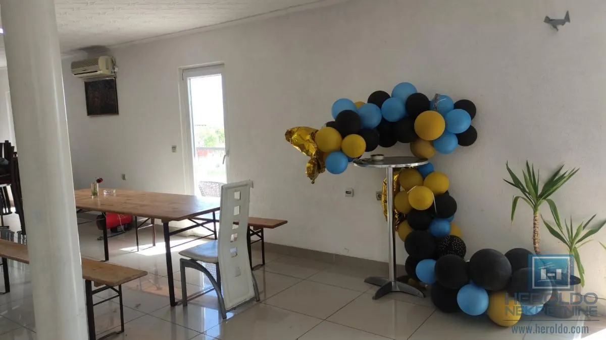Rent, office space, 100m², Vašarište, Jagodina