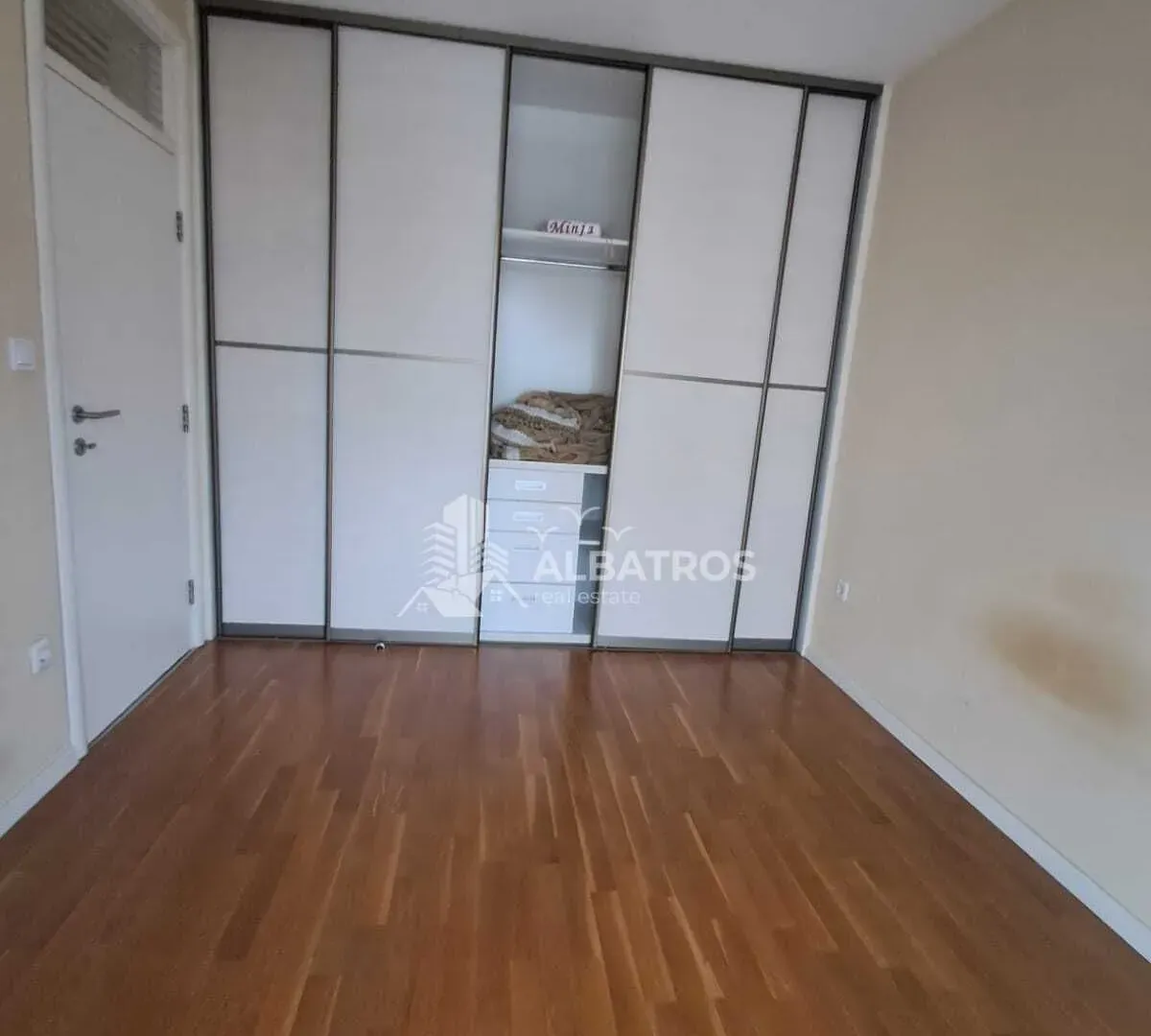 Rent, two bedroom apartment, 75m², Centar, Bar