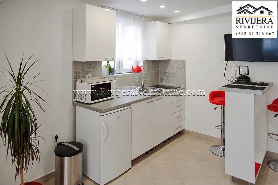 Prodaja, kuća, 187m², Igalo, Herceg Novi