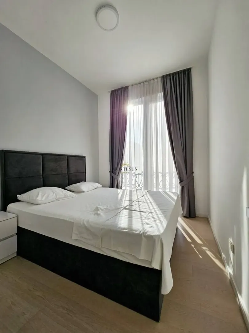 Rent, two bedroom apartment, 65m², Bečići, Budva