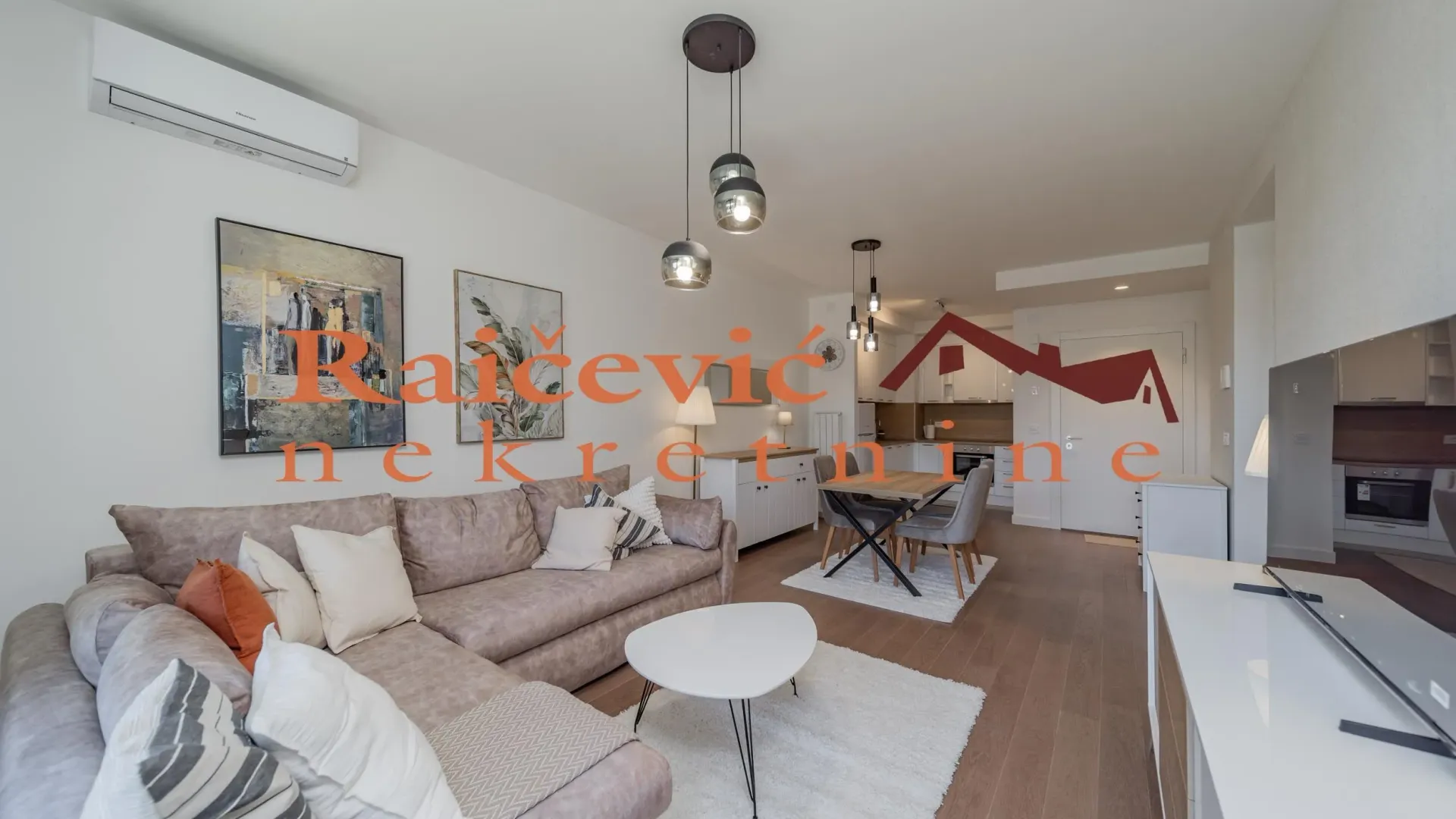 Izdavanje, trosoban stan, 77m², Savski Venac, Beograd