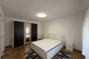 Rent, two bedroom apartment, 59m², Vračar Hram, Vračar Sve Podlokacije - image 11