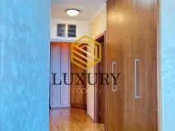 Izdavanje, dvosoban stan, 100m², Centar, Podgorica - image 8