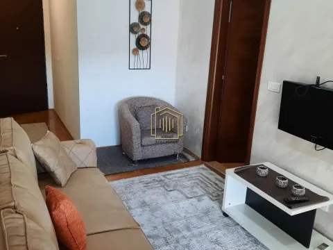 Izdavanje, jednosoban stan, 37m², City Kvart, Podgorica - image 3