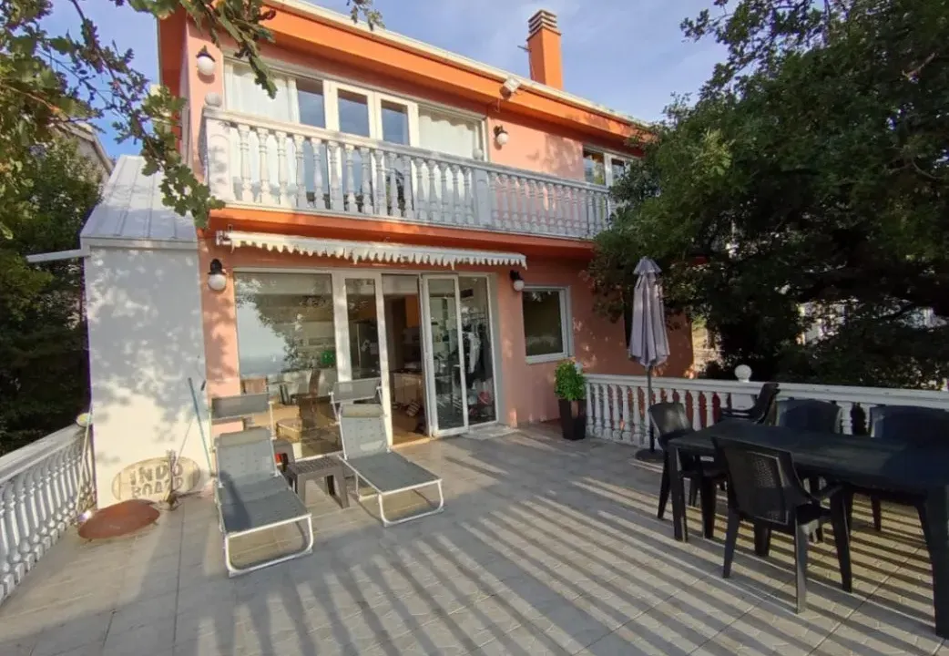 Sale, house, 180m², Ratac, Bar