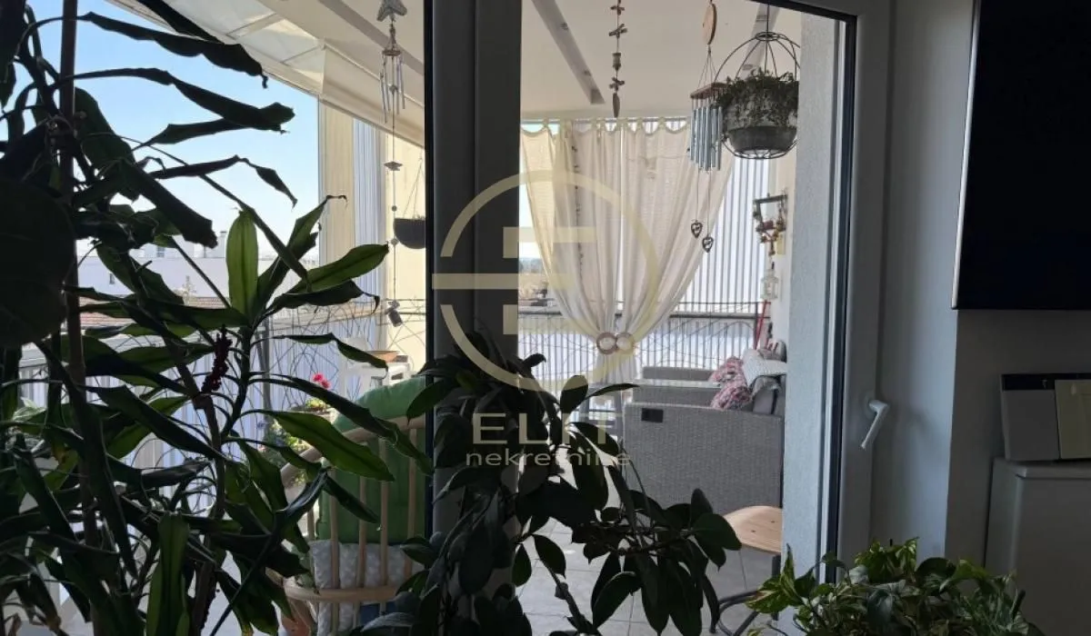 Sale, house, 273m², Petrovaradin, Novi Sad