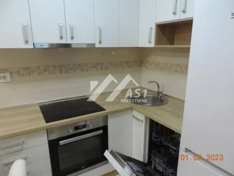 Izdavanje, dvosoban stan, 40m², Grbavica, Novi Sad Sve Podlokacije - image 3