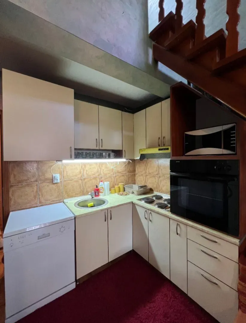 Rent, two bedroom apartment, 75m², Centar, Bar