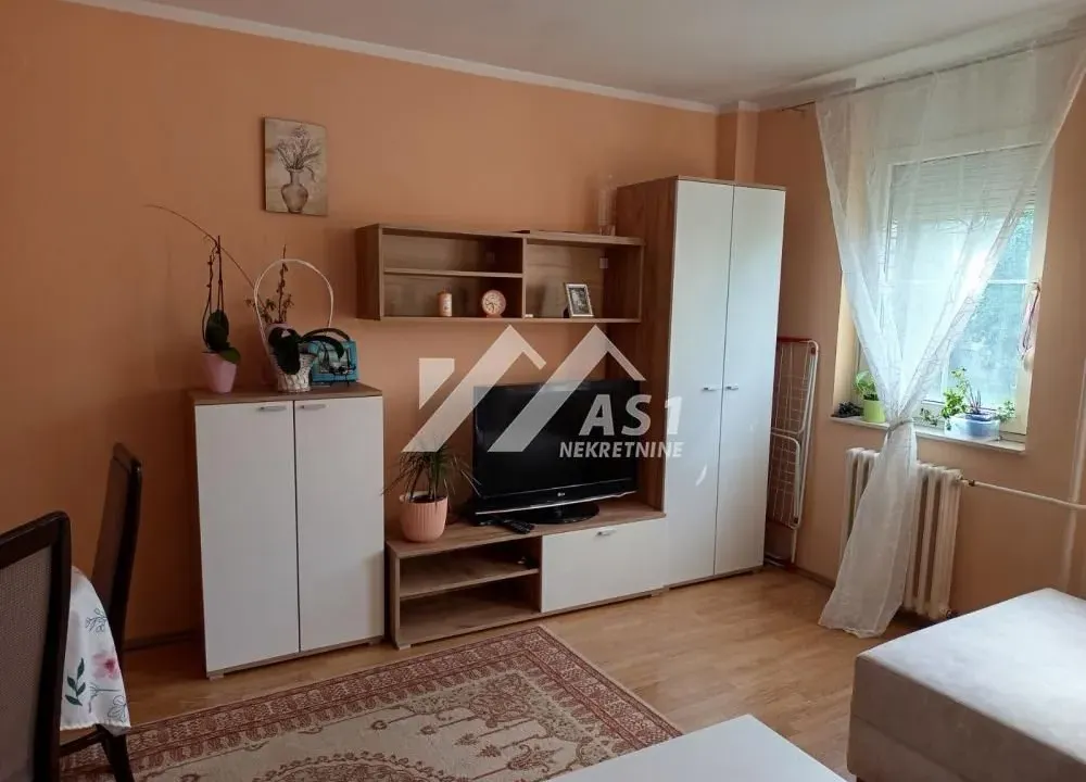 Izdavanje, stan, 32m², Nova Detelinara, Novi Sad Sve Podlokacije