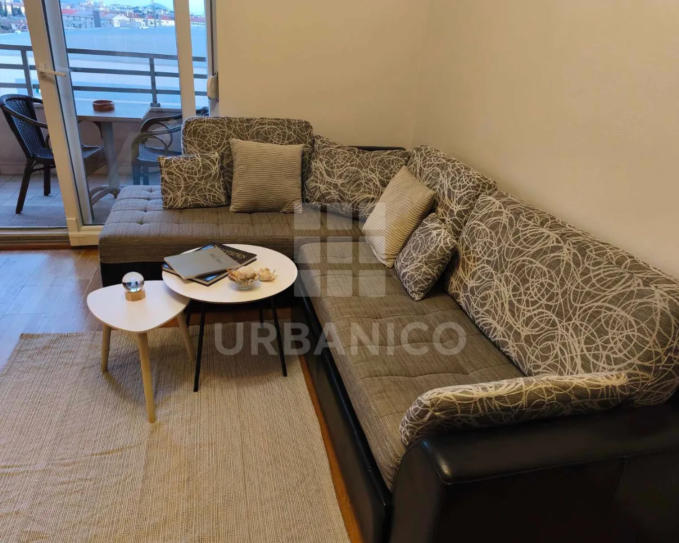 Rent, studio apartment, 32m², City Kvart, Podgorica