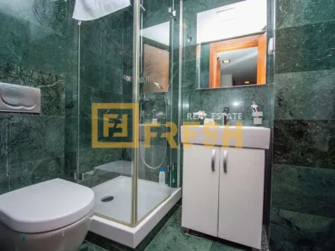 Izdavanje, četvorosoban stan, 160m², Preko Morače, Podgorica - image 23