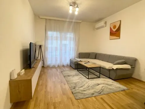 Rent, one bedroom apartment, 46m², Stara Varoš, Podgorica - image 15