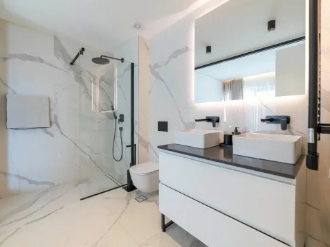 Sale, three bedroom apartment, 125m², Vidikovac, Budva - image 14