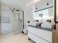 Prodaja, trosoban stan, 125m², Vidikovac, Budva - image 14