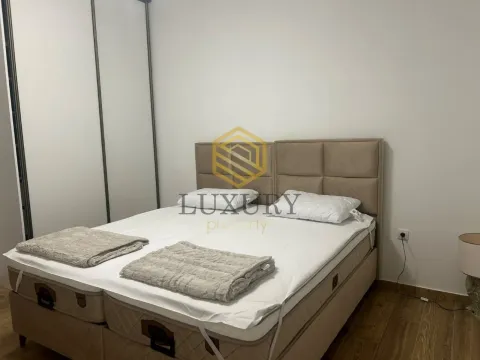 Rent, two bedroom apartment, 68m², Stari Aerodrom, Podgorica - image 8