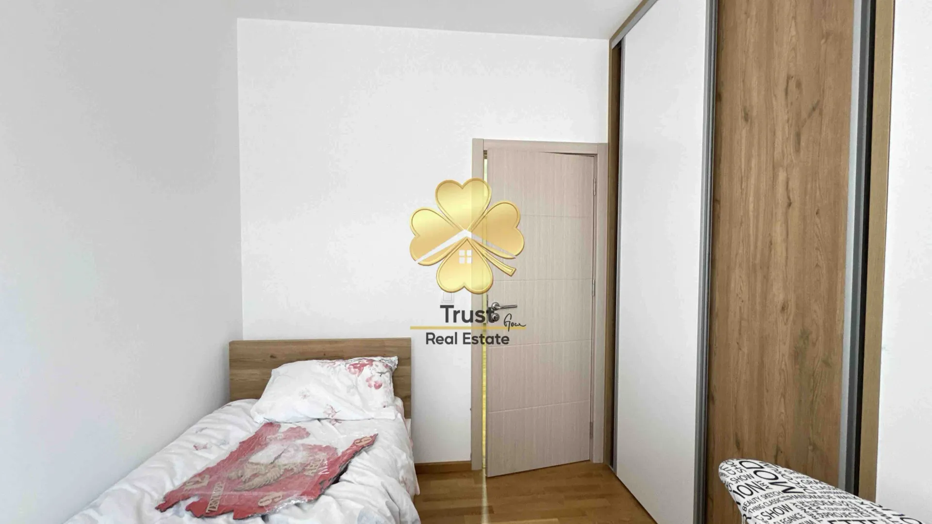 Rent, two bedroom apartment, 70m², Stari Aerodrom, Podgorica