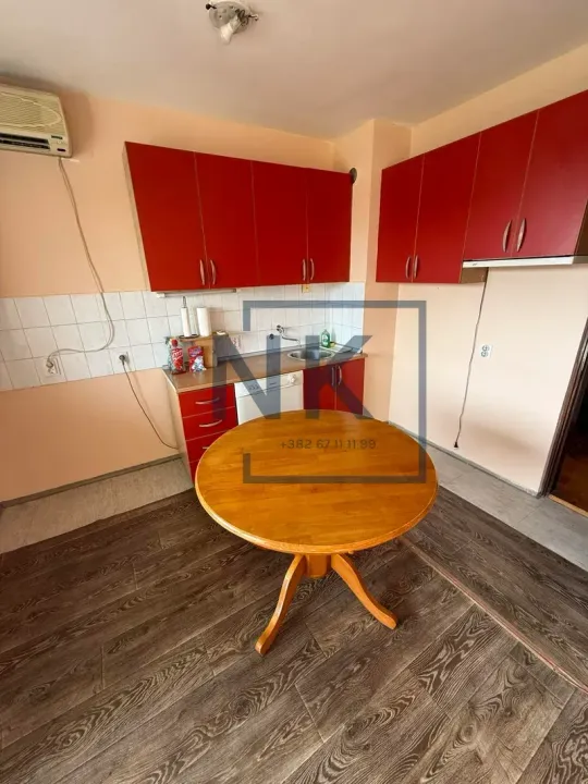Rent, studio apartment, 42m², Stari Aerodrom, Podgorica
