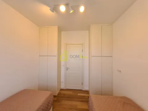 Izdavanje, trosoban stan, 95m², City Kvart, Podgorica - image 5