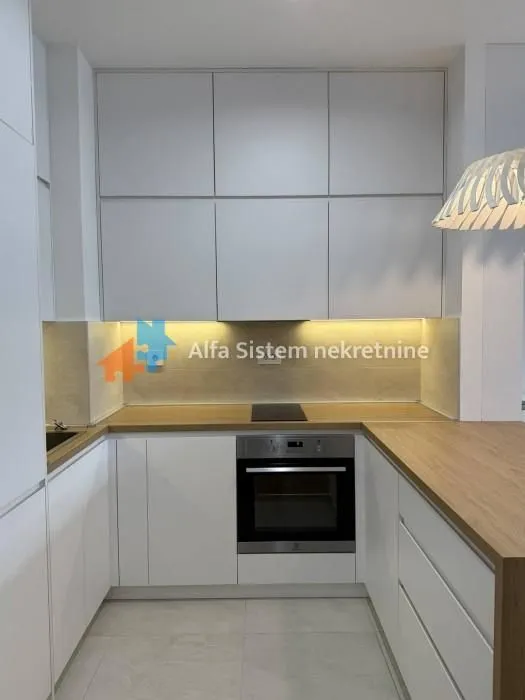 Izdavanje, dvosoban stan, 45m², Fon (Fon - Bilećka), Voždovac Sve Podlokacije